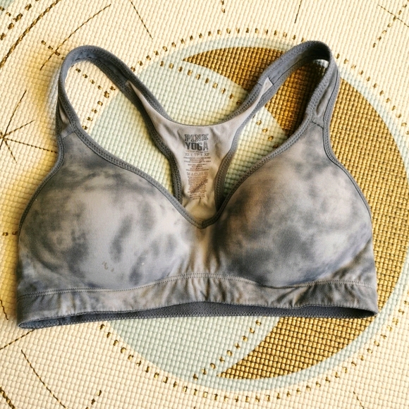 PINK Victoria Secret Yoga Sports Bra - Picture 1 of 4